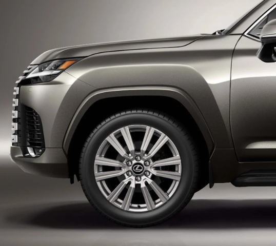 レクサスLX タイヤサイズ